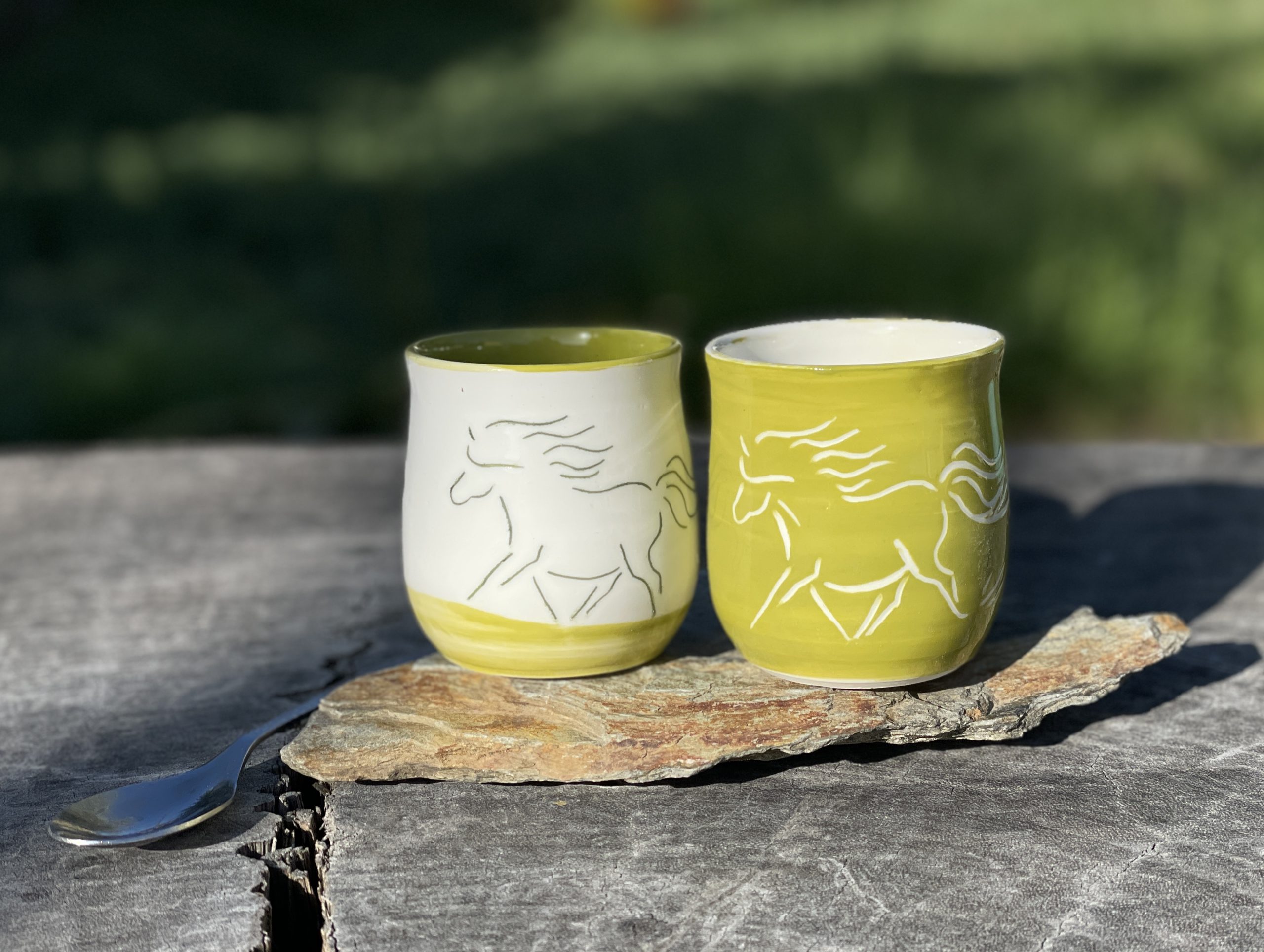 Duo de tasses à café en porcelaine