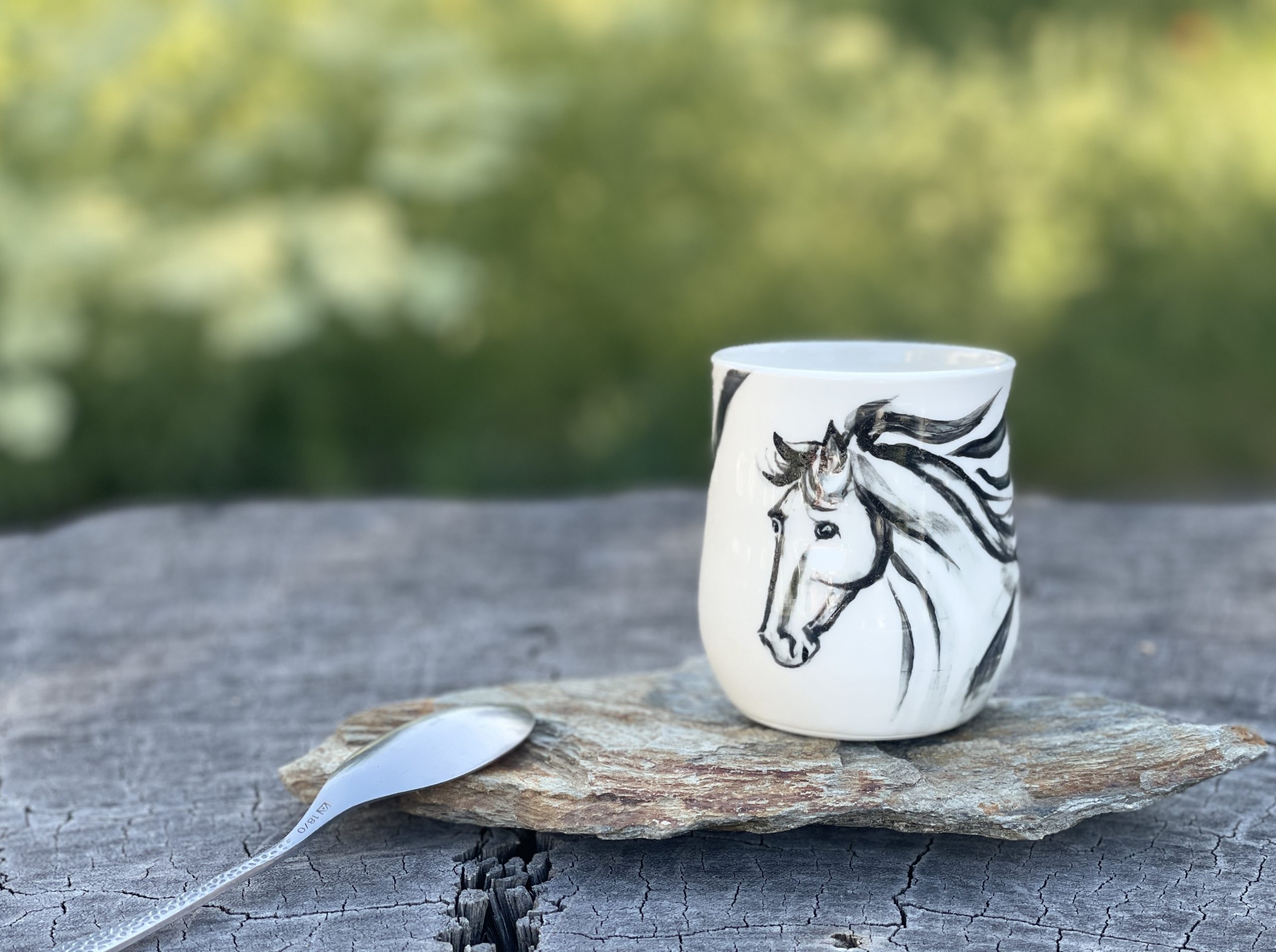 Tasse à café porcelaine "cheval noir" – Image 2