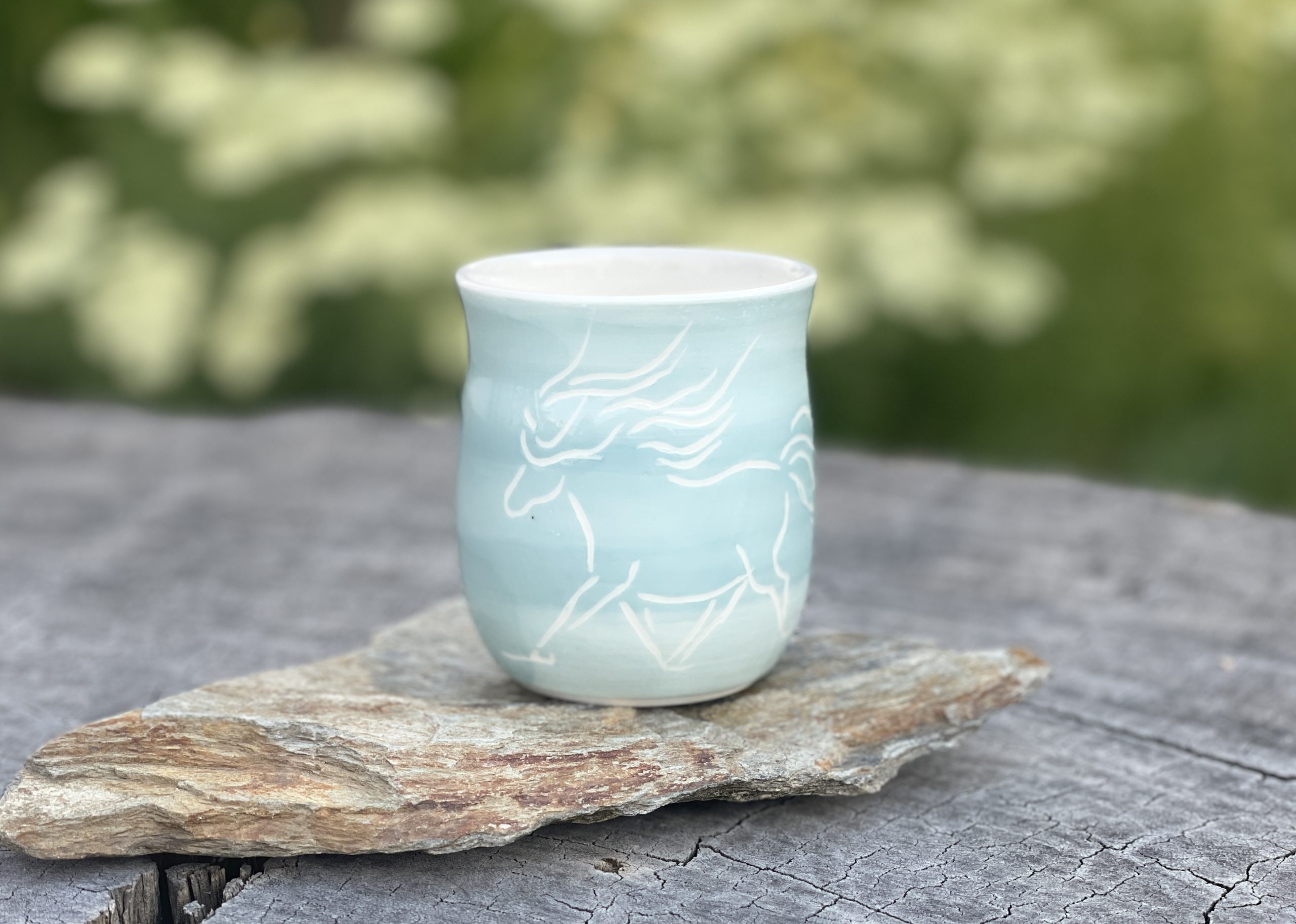 Tasse à café porcelaine "poney trotte" V