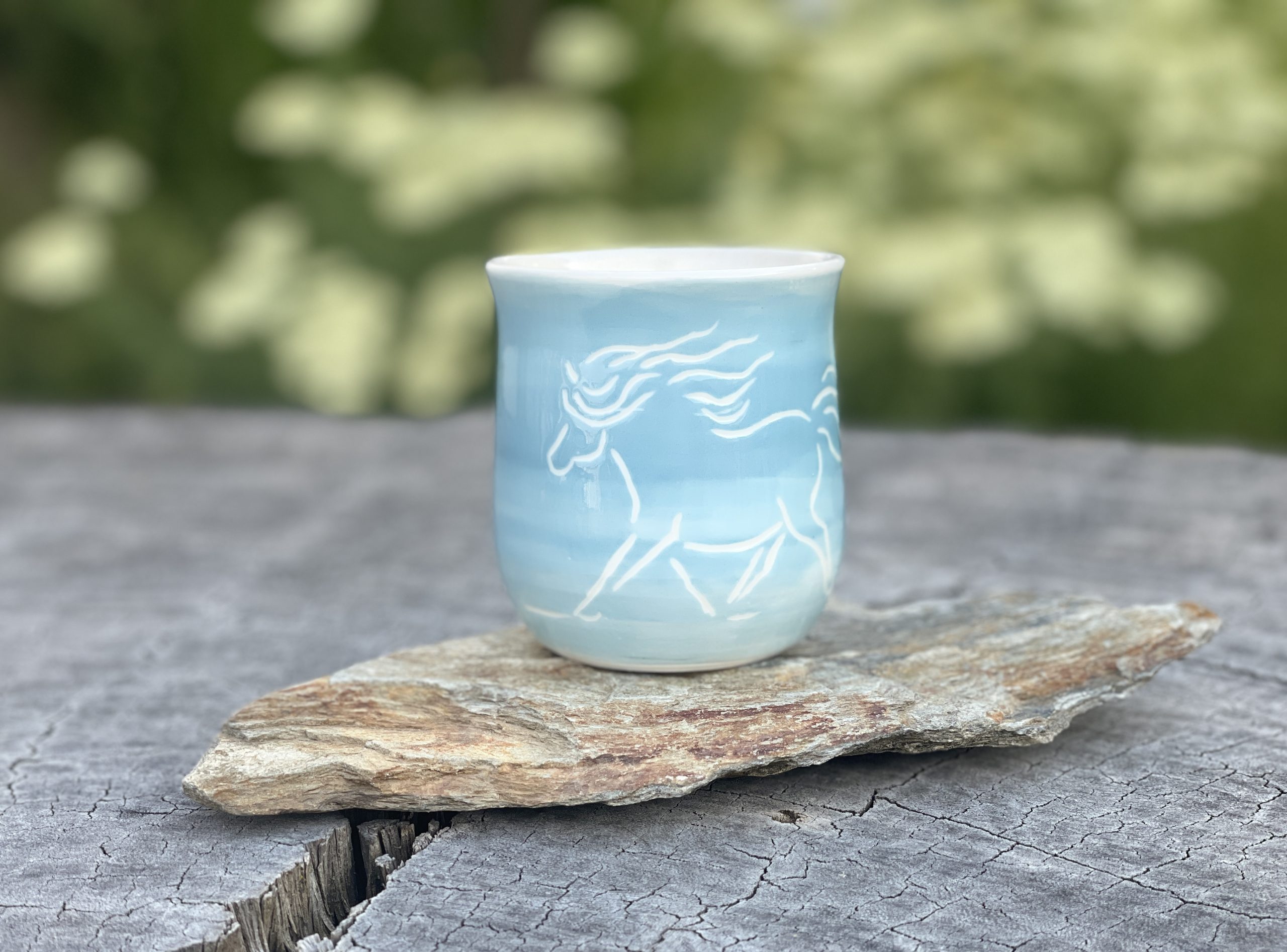 Tasse à café porcelaine "poney trotte" B